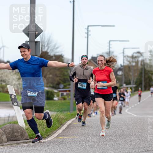 07.04.2024 - 43. Internationalen Wilhelmsburger Insellauf Michael Strokosch http://msf.ph/oto/6042223 07.04.2024 11:01:48 Laufen 3430, 3053 meine-sportfotos.de