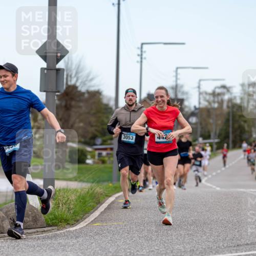 07.04.2024 - 43. Internationalen Wilhelmsburger Insellauf Michael Strokosch http://msf.ph/oto/6042225 07.04.2024 11:01:48 Laufen 3053, 3450 meine-sportfotos.de