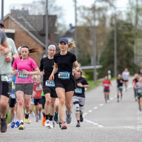 07.04.2024 - 43. Internationalen Wilhelmsburger Insellauf Michael Strokosch http://msf.ph/oto/6042232 07.04.2024 11:01:51 Laufen 4284, 24, 3159, 2042, 3007, 3636 meine-sportfotos.de