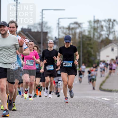 07.04.2024 - 43. Internationalen Wilhelmsburger Insellauf Michael Strokosch http://msf.ph/oto/6042242 07.04.2024 11:01:54 Laufen 244, 3159, 2042, 3007 meine-sportfotos.de