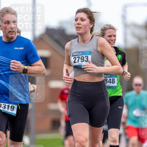 07.04.2024 - 43. Internationalen Wilhelmsburger Insellauf Michael Strokosch http://msf.ph/oto/6042279 07.04.2024 11:02:04 Laufen 27, 24, 3319, 2793, 848, 3 meine-sportfotos.de