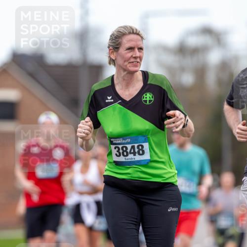 07.04.2024 - 43. Internationalen Wilhelmsburger Insellauf Michael Strokosch http://msf.ph/oto/6042283 07.04.2024 11:02:06 Laufen 3848, 3576 meine-sportfotos.de