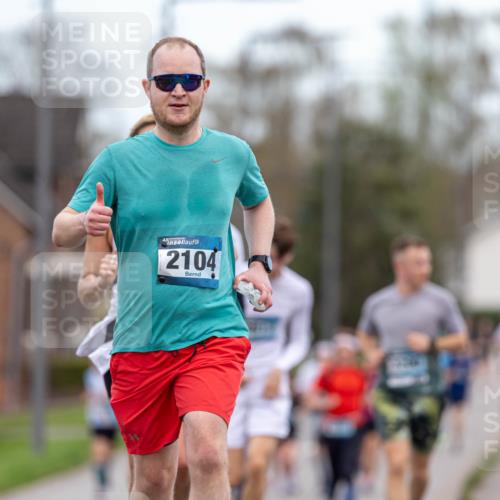 07.04.2024 - 43. Internationalen Wilhelmsburger Insellauf Michael Strokosch http://msf.ph/oto/6042309 07.04.2024 11:02:12 Laufen 43, 2104 meine-sportfotos.de