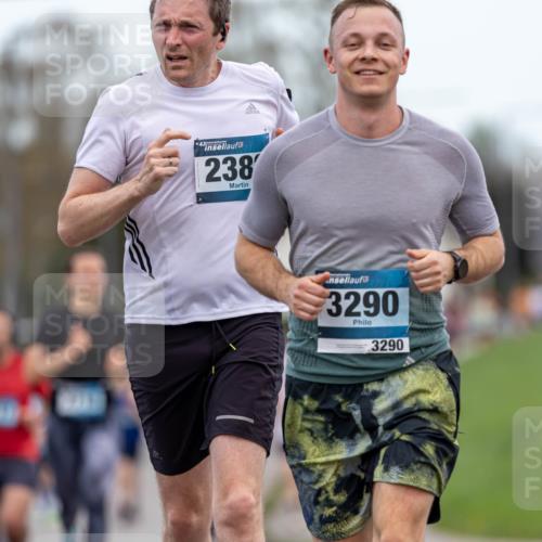 07.04.2024 - 43. Internationalen Wilhelmsburger Insellauf Michael Strokosch http://msf.ph/oto/6042321 07.04.2024 11:02:22 Laufen 43, 238, 3290, 3290 meine-sportfotos.de