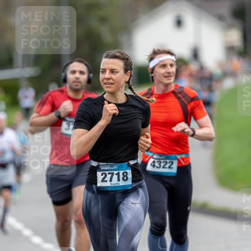 07.04.2024 - 43. Internationalen Wilhelmsburger Insellauf Michael Strokosch http://msf.ph/oto/6042329 07.04.2024 11:02:29 Laufen 2678, 2718, 4322 meine-sportfotos.de