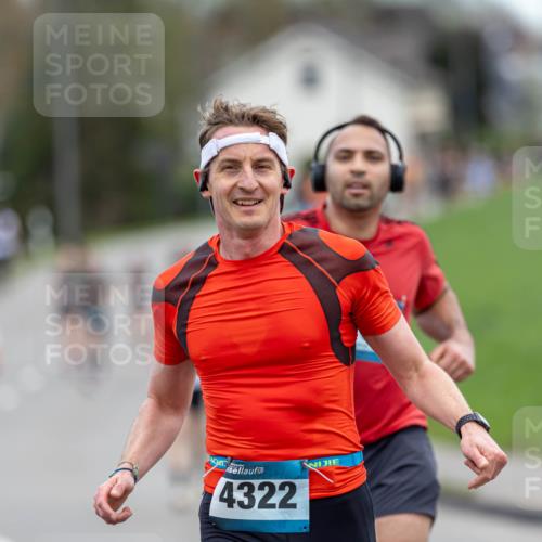 07.04.2024 - 43. Internationalen Wilhelmsburger Insellauf Michael Strokosch http://msf.ph/oto/6042346 07.04.2024 11:02:33 Laufen 4322 meine-sportfotos.de