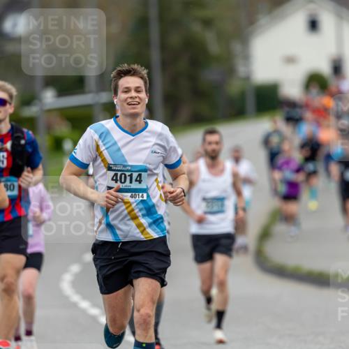 07.04.2024 - 43. Internationalen Wilhelmsburger Insellauf Michael Strokosch http://msf.ph/oto/6042368 07.04.2024 11:02:40 Laufen 564, 15, 30, 4014, 4014 meine-sportfotos.de