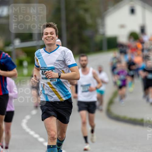 07.04.2024 - 43. Internationalen Wilhelmsburger Insellauf Michael Strokosch http://msf.ph/oto/6042370 07.04.2024 11:02:40 Laufen 15, 64, 14, 0, 4, 4014 meine-sportfotos.de