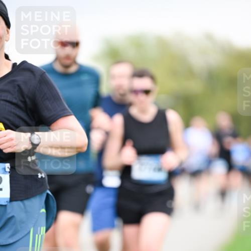 07.04.2024 - 43. Internationalen Wilhelmsburger Insellauf Dr. Thomas Lammeyer http://msf.ph/oto/6042399 07.04.2024 10:40:38 Laufen  meine-sportfotos.de