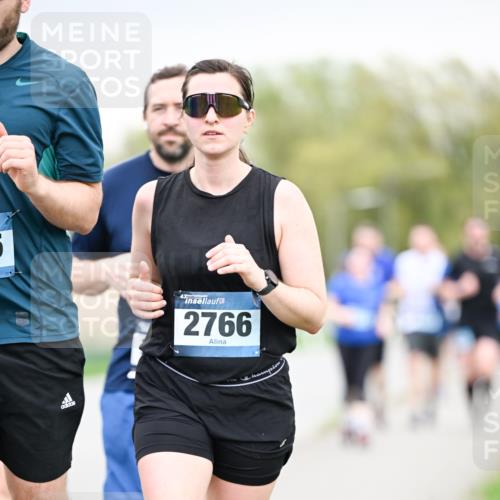 07.04.2024 - 43. Internationalen Wilhelmsburger Insellauf Dr. Thomas Lammeyer http://msf.ph/oto/6042411 07.04.2024 10:40:39 Laufen 5, 2766 meine-sportfotos.de