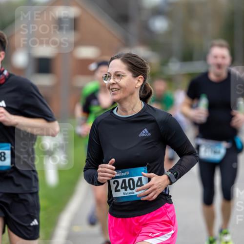 07.04.2024 - 43. Internationalen Wilhelmsburger Insellauf Michael Strokosch http://msf.ph/oto/6042427 07.04.2024 11:04:27 Laufen 2588, 2404 meine-sportfotos.de