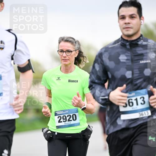 07.04.2024 - 43. Internationalen Wilhelmsburger Insellauf Dr. Thomas Lammeyer http://msf.ph/oto/6042543 07.04.2024 10:40:56 Laufen 2920, 5613, 3613 meine-sportfotos.de