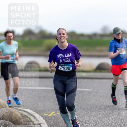 07.04.2024 - 43. Internationalen Wilhelmsburger Insellauf Michael Strokosch http://msf.ph/oto/6042570 07.04.2024 11:13:09 Laufen 2935 meine-sportfotos.de