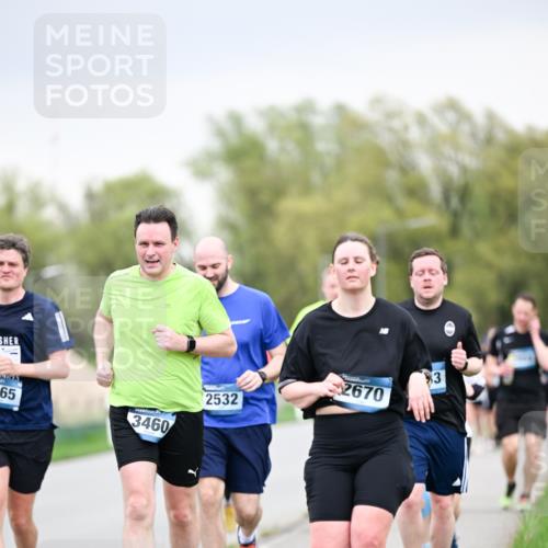 07.04.2024 - 43. Internationalen Wilhelmsburger Insellauf Dr. Thomas Lammeyer http://msf.ph/oto/6042576 07.04.2024 10:41:01 Laufen 65, 0, 3460, 2532, 2670, 3, 3 meine-sportfotos.de