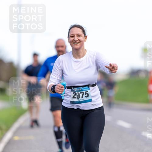 07.04.2024 - 43. Internationalen Wilhelmsburger Insellauf Michael Strokosch http://msf.ph/oto/6042616 07.04.2024 11:13:42 Laufen 2975 meine-sportfotos.de