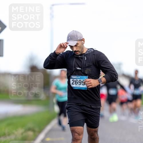 07.04.2024 - 43. Internationalen Wilhelmsburger Insellauf Michael Strokosch http://msf.ph/oto/6042654 07.04.2024 11:13:54 Laufen 2699 meine-sportfotos.de