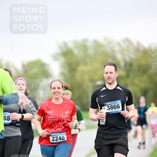07.04.2024 - 43. Internationalen Wilhelmsburger Insellauf Dr. Thomas Lammeyer http://msf.ph/oto/6042657 07.04.2024 10:41:08 Laufen 88, 2248, 3866 meine-sportfotos.de