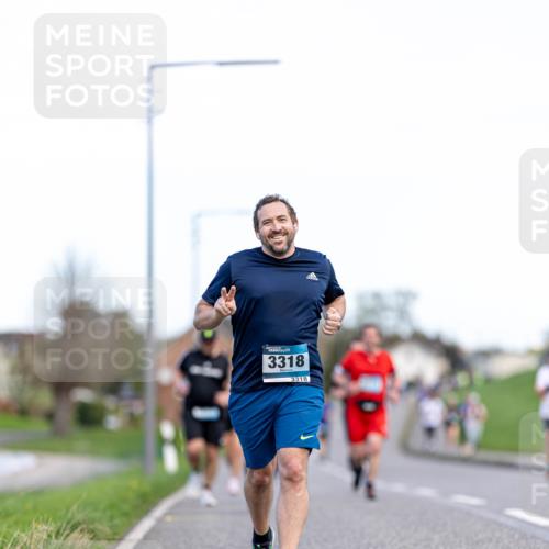 07.04.2024 - 43. Internationalen Wilhelmsburger Insellauf Michael Strokosch http://msf.ph/oto/6042690 07.04.2024 11:14:15 Laufen 3318, 3318 meine-sportfotos.de