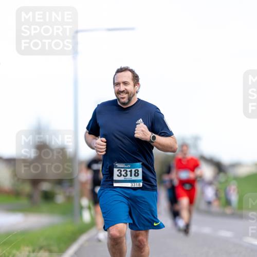 07.04.2024 - 43. Internationalen Wilhelmsburger Insellauf Michael Strokosch http://msf.ph/oto/6042694 07.04.2024 11:14:16 Laufen 3318, 3318 meine-sportfotos.de