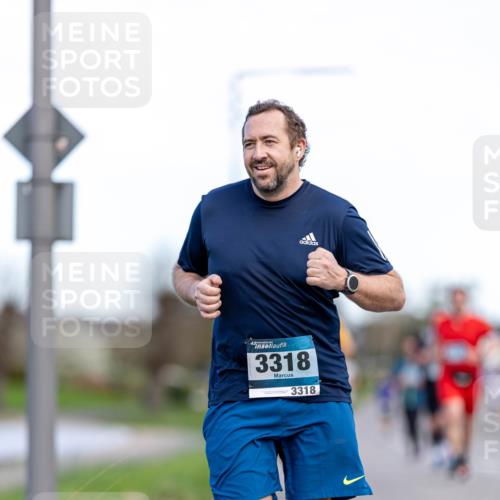 07.04.2024 - 43. Internationalen Wilhelmsburger Insellauf Michael Strokosch http://msf.ph/oto/6042700 07.04.2024 11:14:16 Laufen 3318, 3318 meine-sportfotos.de