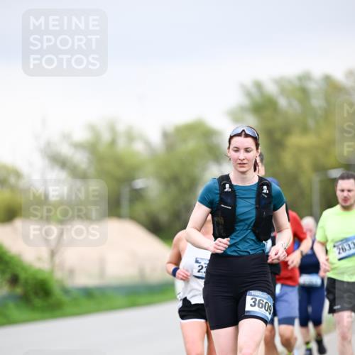 07.04.2024 - 43. Internationalen Wilhelmsburger Insellauf Dr. Thomas Lammeyer http://msf.ph/oto/6042722 07.04.2024 10:41:17 Laufen 23, 360, 2633 meine-sportfotos.de