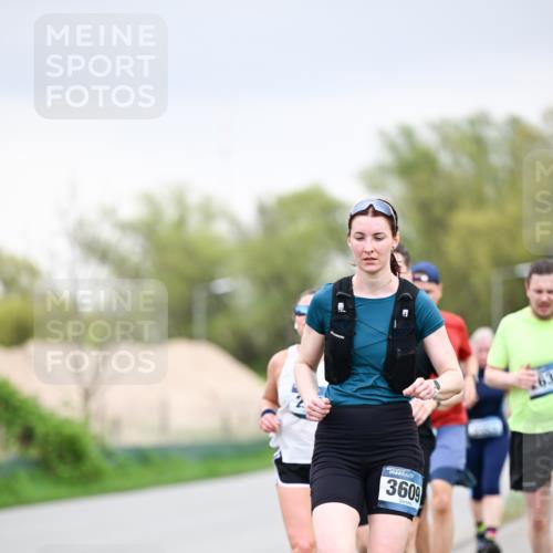 07.04.2024 - 43. Internationalen Wilhelmsburger Insellauf Dr. Thomas Lammeyer http://msf.ph/oto/6042724 07.04.2024 10:41:18 Laufen 3609 meine-sportfotos.de