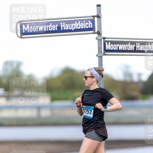 07.04.2024 - 43. Internationalen Wilhelmsburger Insellauf Michael Strokosch http://msf.ph/oto/6042734 07.04.2024 11:14:47 Laufen 3757 meine-sportfotos.de