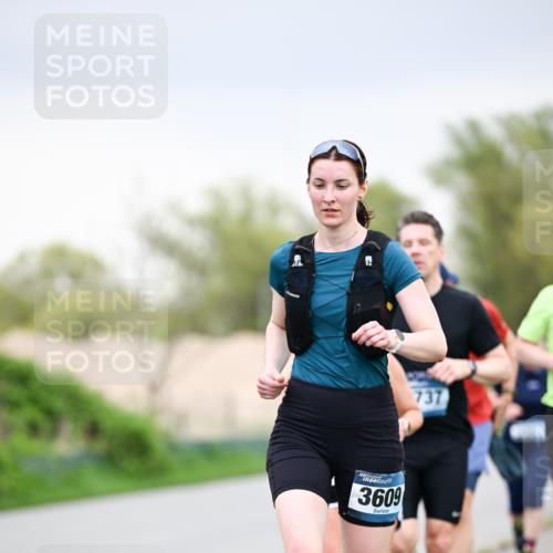 07.04.2024 - 43. Internationalen Wilhelmsburger Insellauf Dr. Thomas Lammeyer http://msf.ph/oto/6042737 07.04.2024 10:41:18 Laufen 3609, 737 meine-sportfotos.de