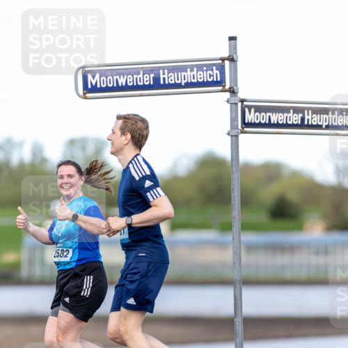 07.04.2024 - 43. Internationalen Wilhelmsburger Insellauf Michael Strokosch http://msf.ph/oto/6042753 07.04.2024 11:15:28 Laufen 2582 meine-sportfotos.de