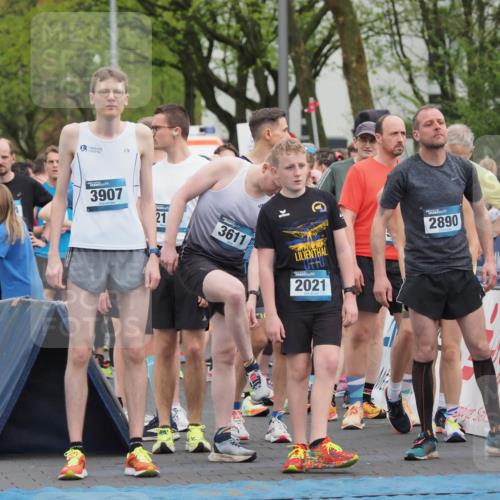 07.04.2024 - 43. Internationalen Wilhelmsburger Insellauf MichiJ http://msf.ph/oto/6042760 07.04.2024 10:35:08 Laufen 146, 20, 3907, 21, 3611, 2021, 2890, 348 meine-sportfotos.de