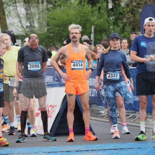 07.04.2024 - 43. Internationalen Wilhelmsburger Insellauf MichiJ http://msf.ph/oto/6042764 07.04.2024 10:35:15 Laufen 496, 2021, 22, 2890, 4414, 2337 meine-sportfotos.de