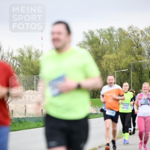07.04.2024 - 43. Internationalen Wilhelmsburger Insellauf Dr. Thomas Lammeyer http://msf.ph/oto/6042772 07.04.2024 10:41:22 Laufen  meine-sportfotos.de