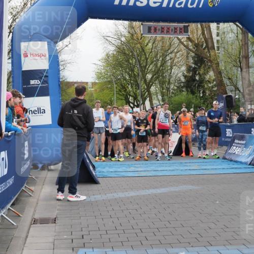 07.04.2024 - 43. Internationalen Wilhelmsburger Insellauf MichiJ http://msf.ph/oto/6042787 07.04.2024 10:39:32 Laufen 770, 4200, 11, 2021, 4192, 4414, 2337 meine-sportfotos.de