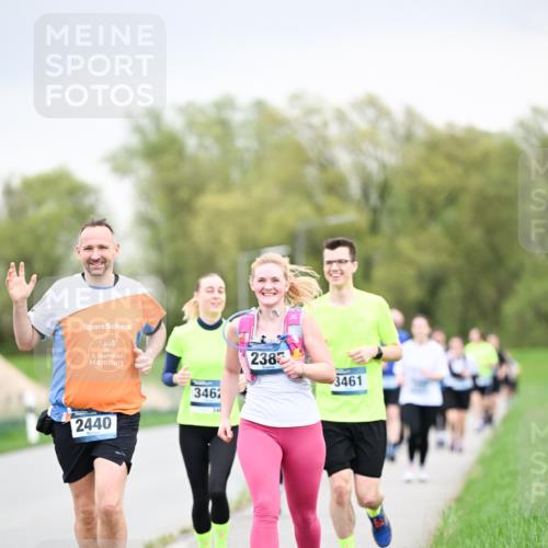 07.04.2024 - 43. Internationalen Wilhelmsburger Insellauf Dr. Thomas Lammeyer http://msf.ph/oto/6042811 07.04.2024 10:41:25 Laufen 2013, 9, 2440, 3462, 341, 2385, 3461 meine-sportfotos.de