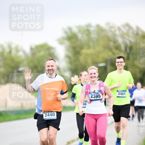07.04.2024 - 43. Internationalen Wilhelmsburger Insellauf Dr. Thomas Lammeyer http://msf.ph/oto/6042817 07.04.2024 10:41:25 Laufen 2013, 9, 2440, 46, 3461, 2385 meine-sportfotos.de