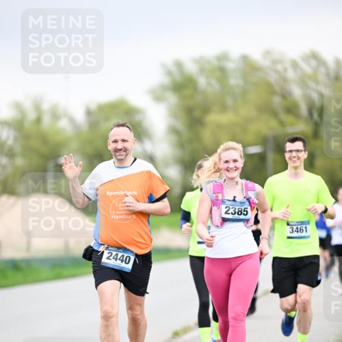 07.04.2024 - 43. Internationalen Wilhelmsburger Insellauf Dr. Thomas Lammeyer http://msf.ph/oto/6042820 07.04.2024 10:41:25 Laufen 19, 2385, 2440, 3461 meine-sportfotos.de