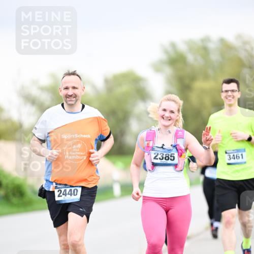 07.04.2024 - 43. Internationalen Wilhelmsburger Insellauf Dr. Thomas Lammeyer http://msf.ph/oto/6042835 07.04.2024 10:41:26 Laufen 2013, 9, 2385, 2440, 3461 meine-sportfotos.de