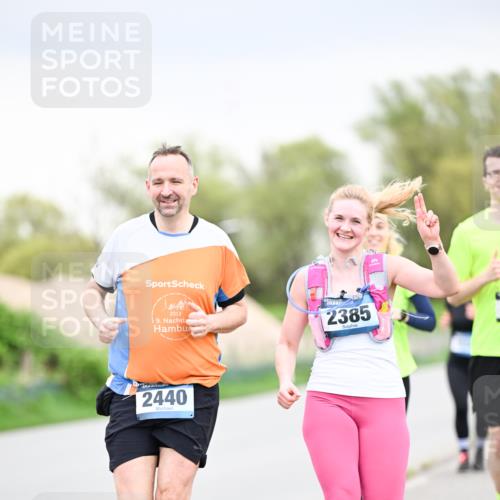 07.04.2024 - 43. Internationalen Wilhelmsburger Insellauf Dr. Thomas Lammeyer http://msf.ph/oto/6042840 07.04.2024 10:41:26 Laufen 2013, 9, 2385, 2440 meine-sportfotos.de