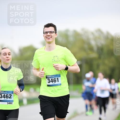 07.04.2024 - 43. Internationalen Wilhelmsburger Insellauf Dr. Thomas Lammeyer http://msf.ph/oto/6042868 07.04.2024 10:41:29 Laufen 3462, 3462, 3461 meine-sportfotos.de