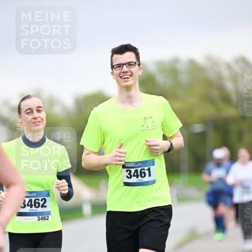 07.04.2024 - 43. Internationalen Wilhelmsburger Insellauf Dr. Thomas Lammeyer http://msf.ph/oto/6042874 07.04.2024 10:41:29 Laufen 3462, 3462, 3461 meine-sportfotos.de