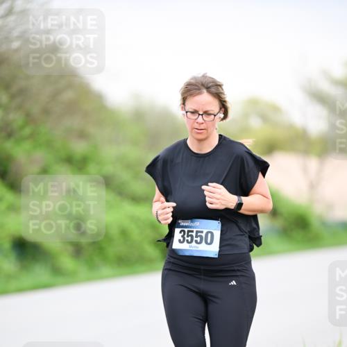 07.04.2024 - 43. Internationalen Wilhelmsburger Insellauf Dr. Thomas Lammeyer http://msf.ph/oto/6042939 07.04.2024 10:41:34 Laufen 3550 meine-sportfotos.de