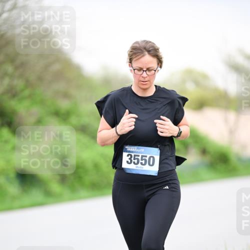 07.04.2024 - 43. Internationalen Wilhelmsburger Insellauf Dr. Thomas Lammeyer http://msf.ph/oto/6042941 07.04.2024 10:41:34 Laufen 43, 3550 meine-sportfotos.de