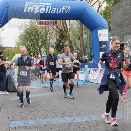 07.04.2024 - 43. Internationalen Wilhelmsburger Insellauf MichiJ http://msf.ph/oto/6042952 07.04.2024 10:40:50 Laufen 17, 3432, 37, 3406, 34, 20 meine-sportfotos.de