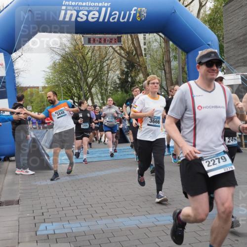 07.04.2024 - 43. Internationalen Wilhelmsburger Insellauf MichiJ http://msf.ph/oto/6042979 07.04.2024 10:40:58 Laufen 3448, 20, 3486, 419, 3543, 3666, 2279, 2279, 249, 3514 meine-sportfotos.de