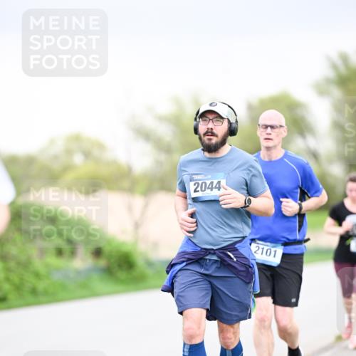 07.04.2024 - 43. Internationalen Wilhelmsburger Insellauf Dr. Thomas Lammeyer http://msf.ph/oto/6042991 07.04.2024 10:41:38 Laufen 2044, 2101 meine-sportfotos.de