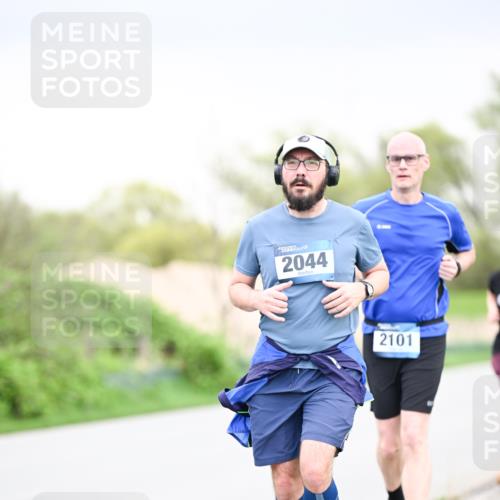 07.04.2024 - 43. Internationalen Wilhelmsburger Insellauf Dr. Thomas Lammeyer http://msf.ph/oto/6042996 07.04.2024 10:41:38 Laufen 2044, 2101 meine-sportfotos.de