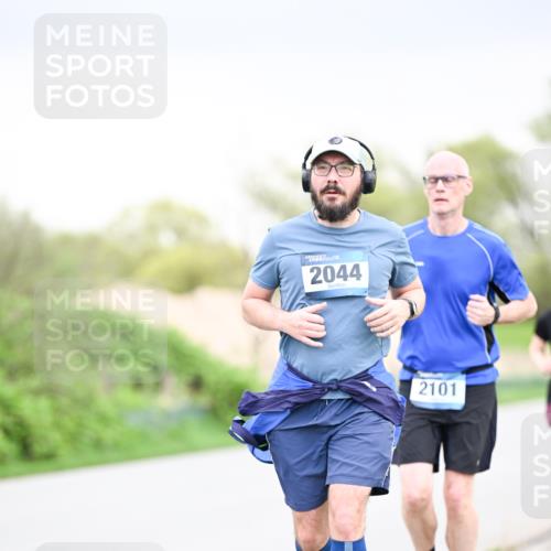 07.04.2024 - 43. Internationalen Wilhelmsburger Insellauf Dr. Thomas Lammeyer http://msf.ph/oto/6042998 07.04.2024 10:41:38 Laufen 2044, 2101 meine-sportfotos.de