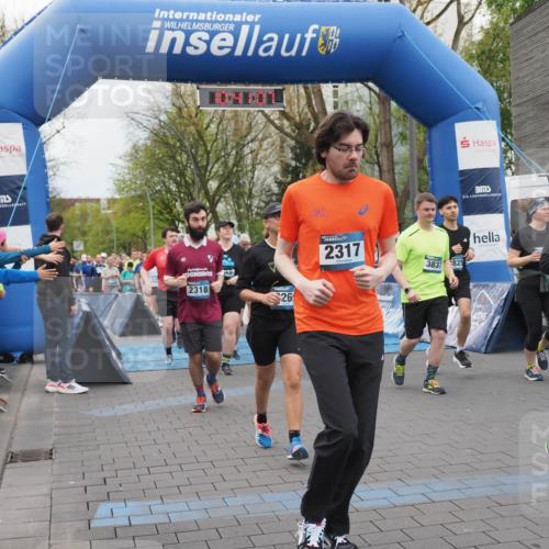 07.04.2024 - 43. Internationalen Wilhelmsburger Insellauf MichiJ http://msf.ph/oto/6043012 07.04.2024 10:41:06 Laufen 6, 12, 7, 2318, 19, 26, 2317, 3837, 825, 843 meine-sportfotos.de