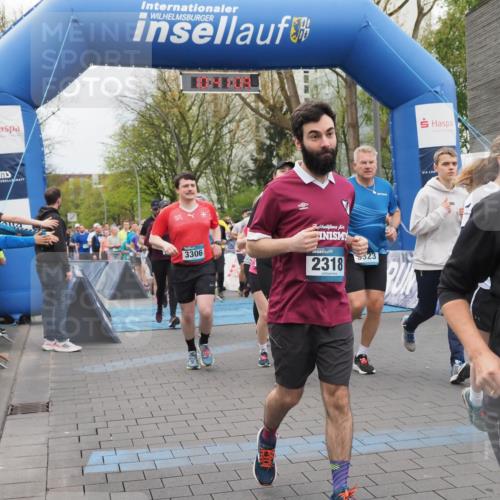 07.04.2024 - 43. Internationalen Wilhelmsburger Insellauf MichiJ http://msf.ph/oto/6043015 07.04.2024 10:41:08 Laufen 6, 13, 3306, 2318, 5323, 32 meine-sportfotos.de