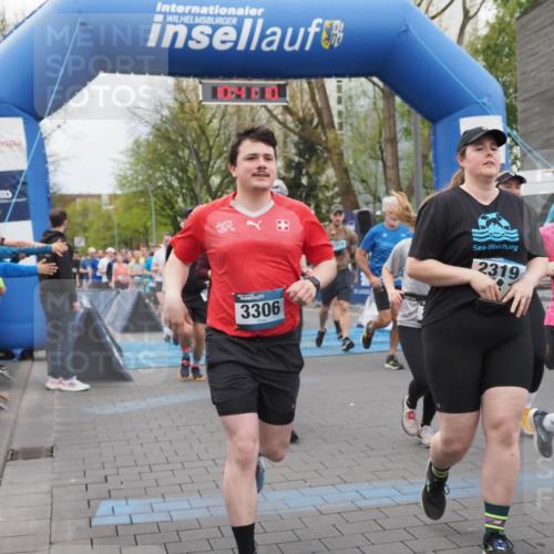 07.04.2024 - 43. Internationalen Wilhelmsburger Insellauf MichiJ http://msf.ph/oto/6043020 07.04.2024 10:41:09 Laufen 3306, 2319, 3307 meine-sportfotos.de